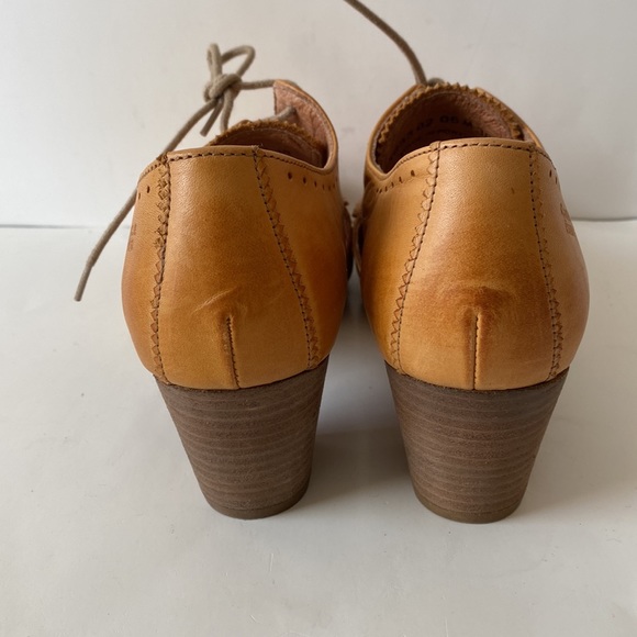 NWOT Anthropology X Coque Terra Leather Oxford Block Heel-Ocher yellow EU38-US 7 - Picture 7 of 15